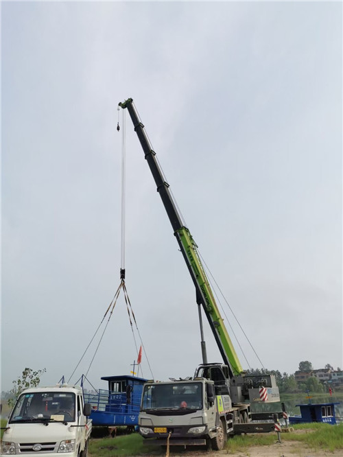 泰州市桥梁建设吊装案例